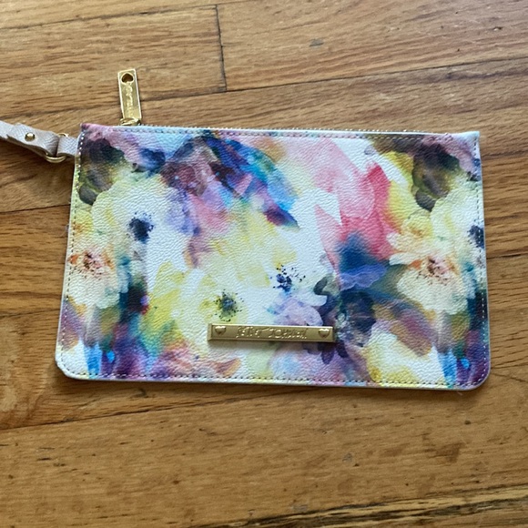 Betsy Johnson Floral Watercolor Clutch Wristlet - Picture 2 of 9